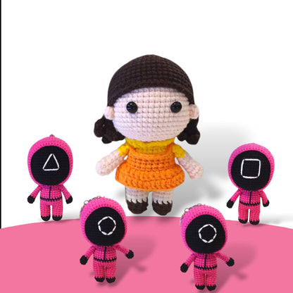 Crochet Squid Game Keychain: Kawaii Fan Collectible