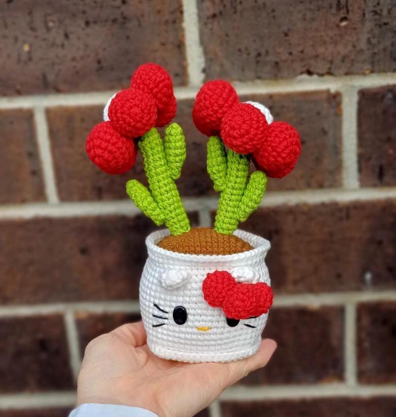 Crochet Cat Flower Pot Decor Gift Birthday Home Decor Table Shelf Accent Handmade Amigurumi Floral Display