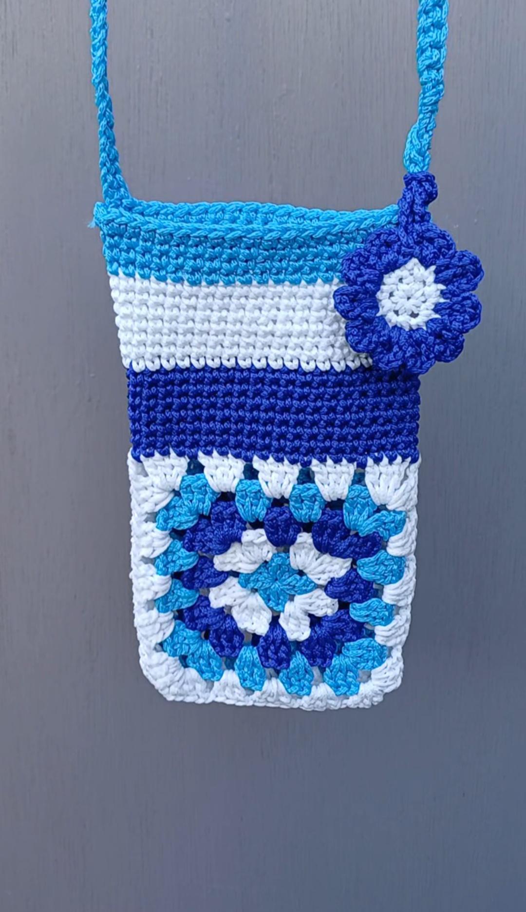 Handmade Crochet Phone Case & Matching iPod Pouch – Customisable Colours
