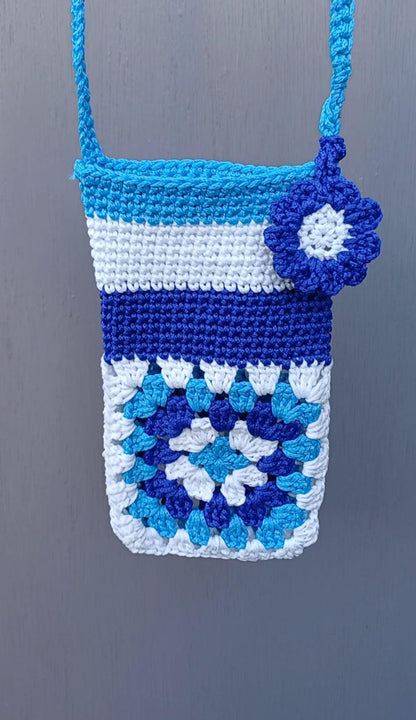 Handmade Crochet Phone Case & Matching iPod Pouch – Customisable Colours
