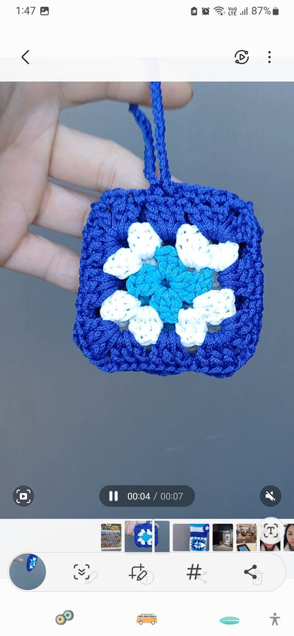 Handmade Crochet Phone Case & Matching iPod Pouch – Customisable Colours