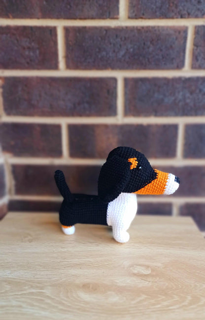 Crochet Beagle Dog Plush Gift Dog Lovers Home Decor Pet Memorial Handmade Amigurumi Soft Plush Toy