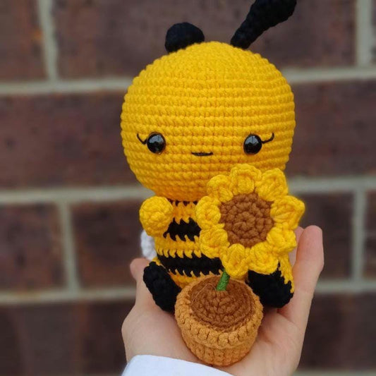Crochet Bumblebee Plush with Heart, Handmade Amigurumi Bee
