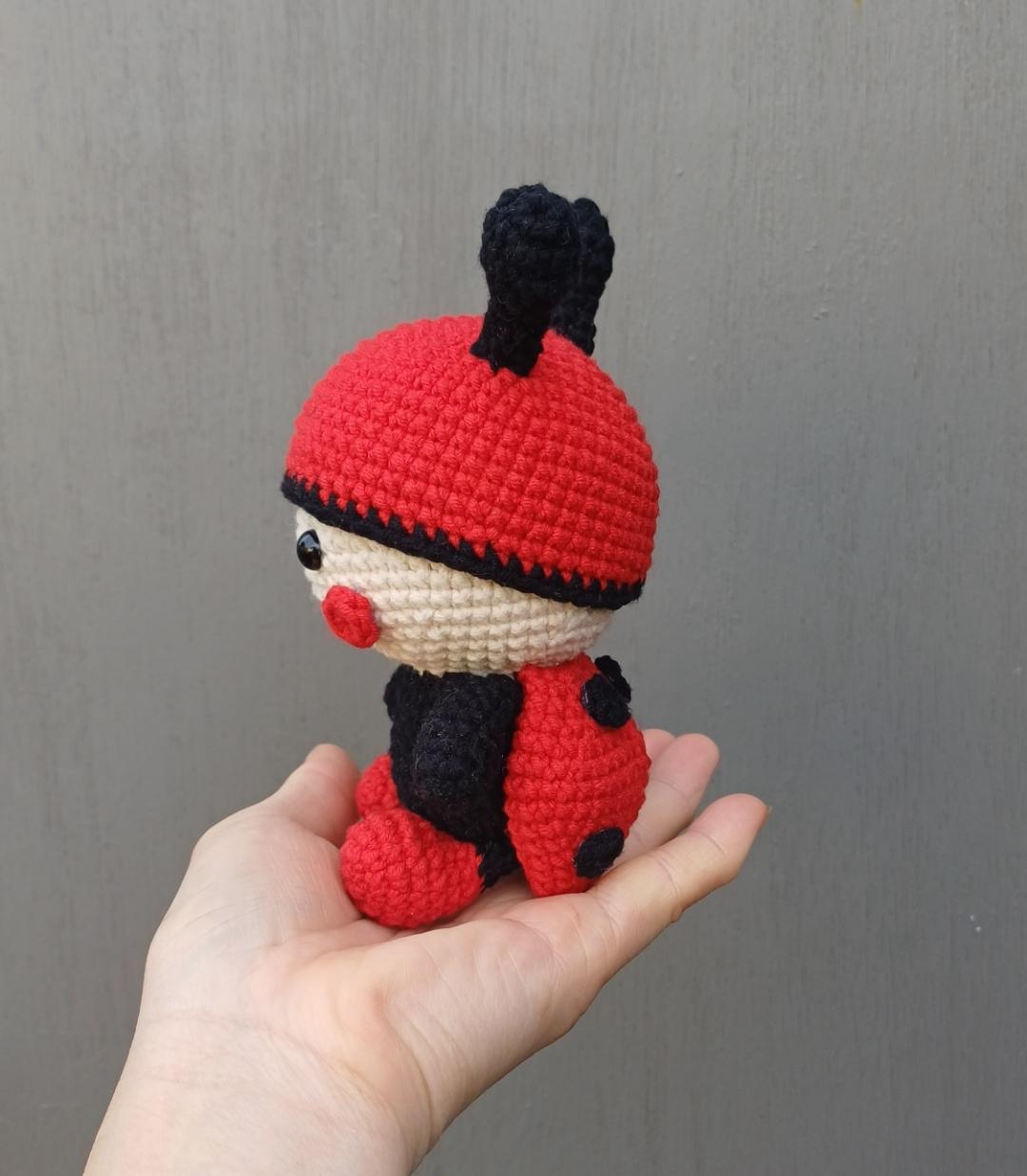Crochet Ladybug Doll Nursery Gift Baby Room Decor Insect Animal Handmade Amigurumi Soft Plush Doll 12 cm