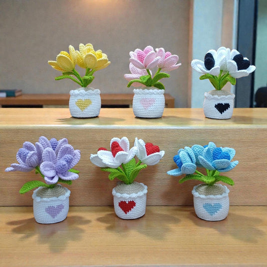 Crochet Tulip Mother's day Gift – 17 cm Handmade Flower with Love Heart Pot