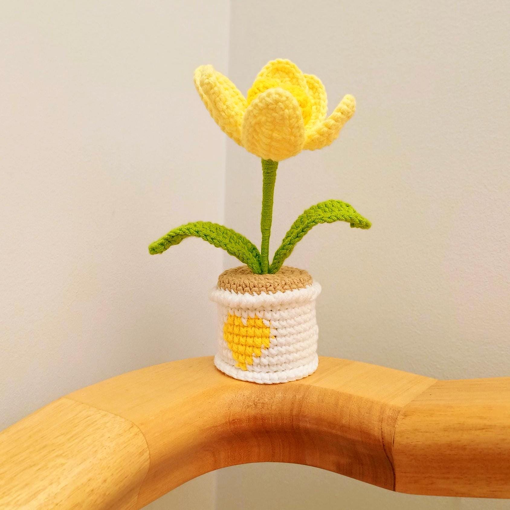 Crochet Tulip Mother's day Gift – 16 cm Handmade Flower with Love Heart Pot