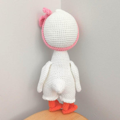 Handmade Crochet Goose Couple – Nursery Decor – 27 cm Tall – Soft Amigurumi Baby Room Decoration