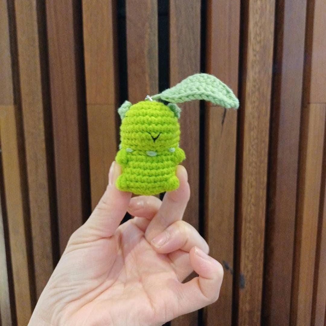 Handmade Capybara Crochet Keychain – Mini Amigurumi Capybara Charm – Cute Animal Bag Charm – Handmade Gift Idea