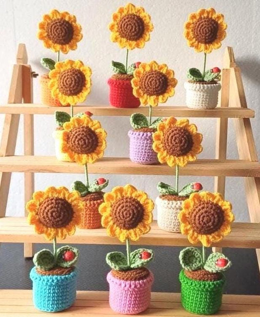 Mini Crochet Sunflower in Pot Handmade 15cm Tall Ladybug Gift Teacher Thank You Gift Desk Decor